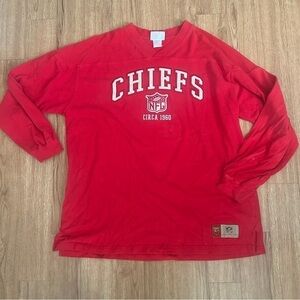 NFL originals - Vintage 2003 embroidered long sleeve chiefs shirt with patch